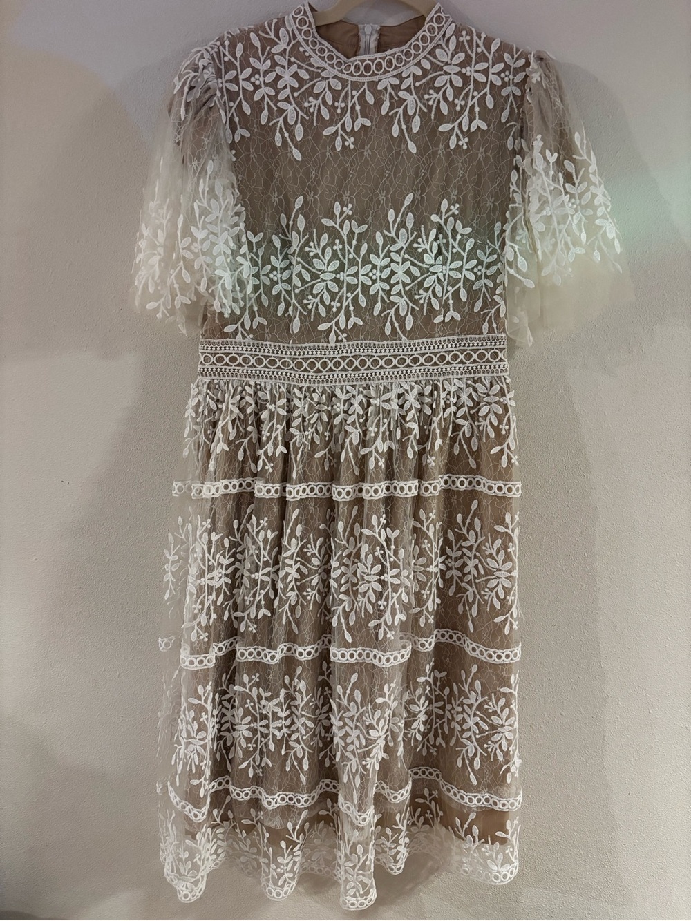 Ivy City Co Flutter Sleeve Sicily Dress - Picture 2 of 7
